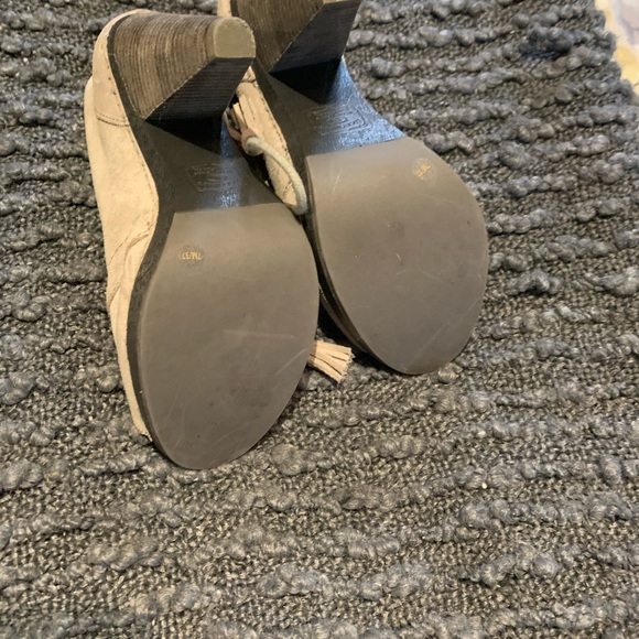 Booties - Picture 5 of 5